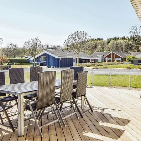 3 Bedroom Beautiful In Juelsminde * Sonderby (Midtjylland)